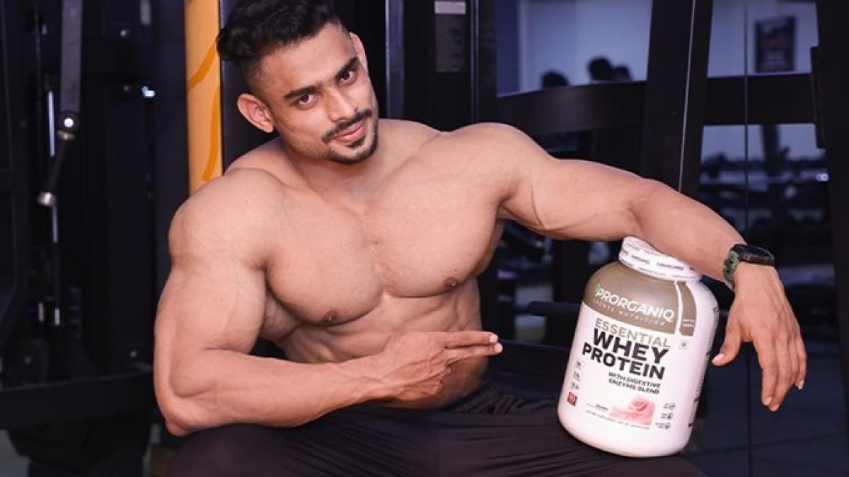 Whey Protein: Exploring Its Benefits and Potential Side Effects